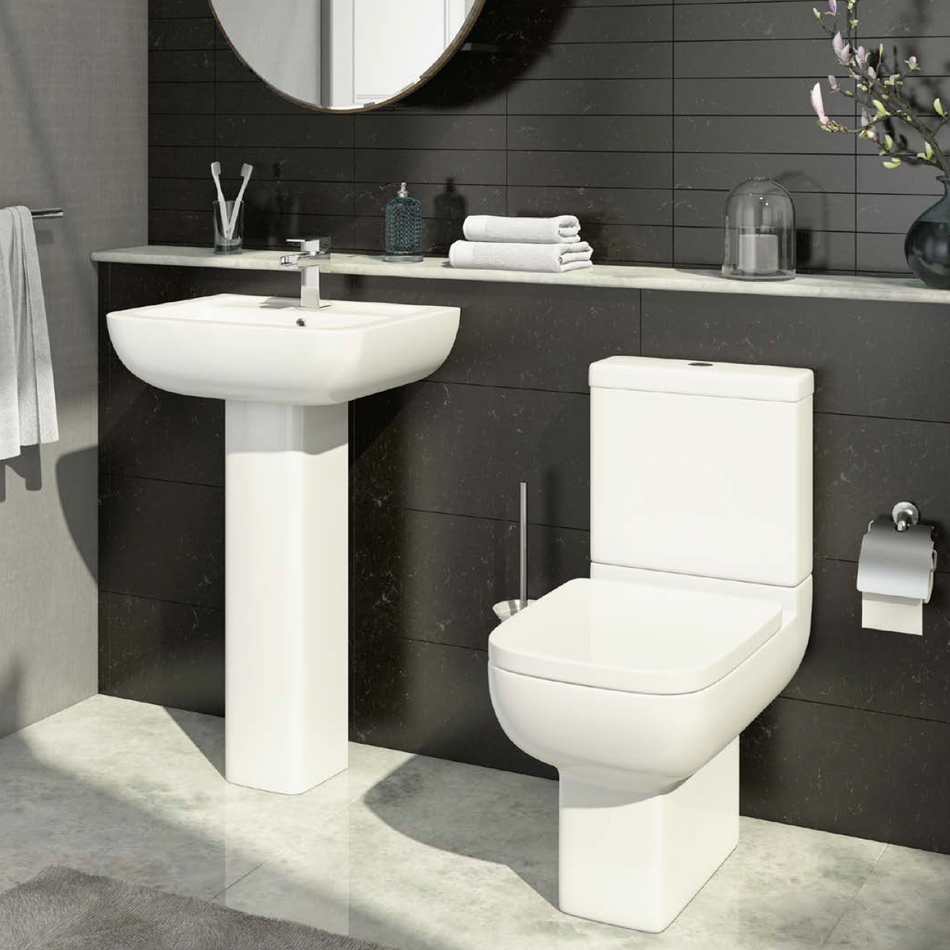 Options 600 Close Coupled Rimless Pan & Seat